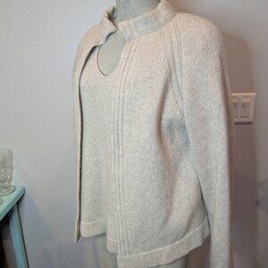 MaxMara V-neck sweater twin set in soft wool, viscose & cashmere Size XL